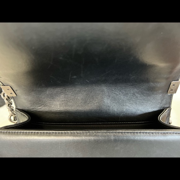 Authentic CHANEL Medium Flap Boy Bag - PRISTINE CONDITION. - Picture 7 of 15